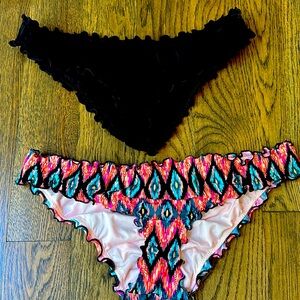 Shade & Shore Ruffled Bikini Bottoms.